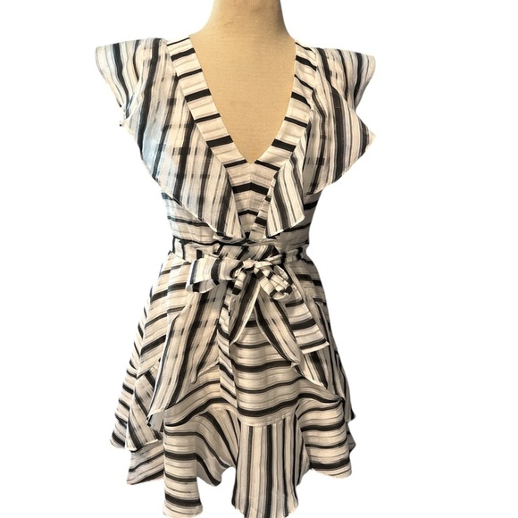 H by Halston Dresses & Skirts - H by Halston special occasion dress size 4